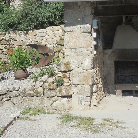 Gite De Carbonies Saint-Félix-de-Lunel エクステリア 写真