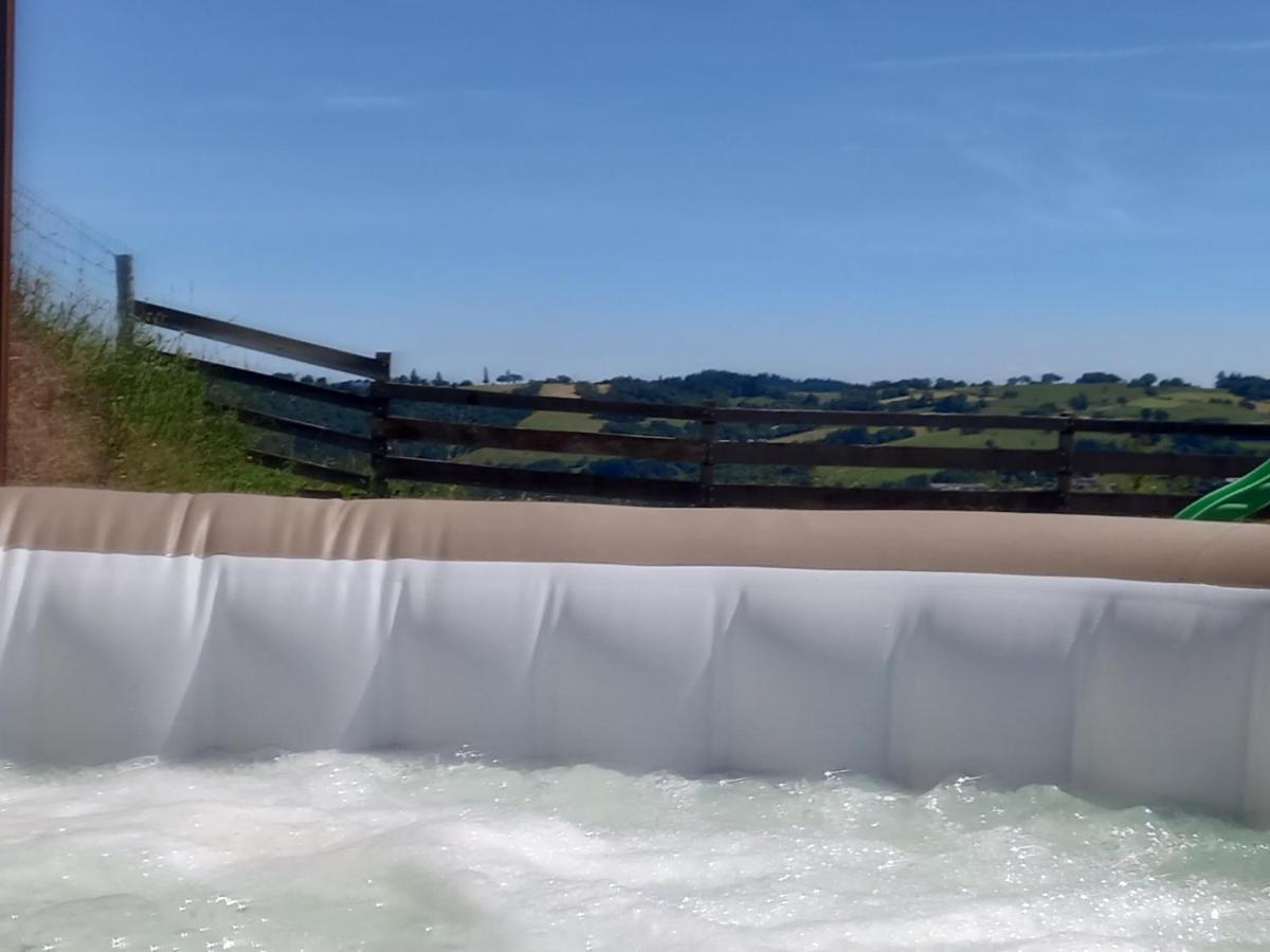 Gite De Carbonies Saint-Félix-de-Lunel エクステリア 写真