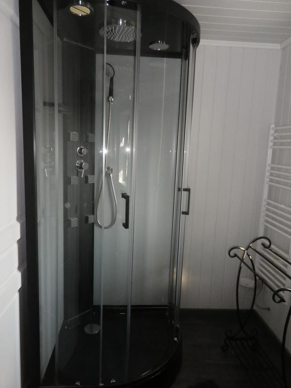 Gite De Carbonies Saint-Félix-de-Lunel エクステリア 写真